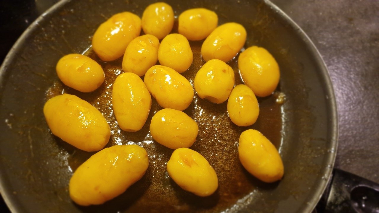 Brunede kartofler – dänische Butterkaramell-Kartoffeln