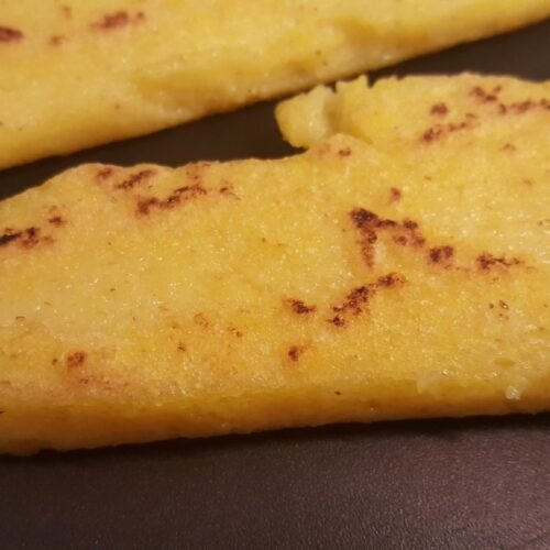 gebratene Polenta-Scheiben