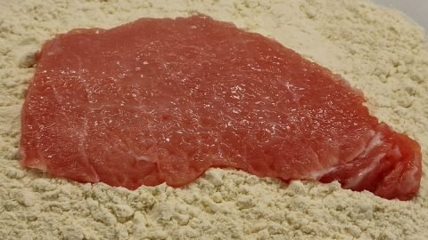 Geklopftes kotelett fuer die heissluftfritteuse
