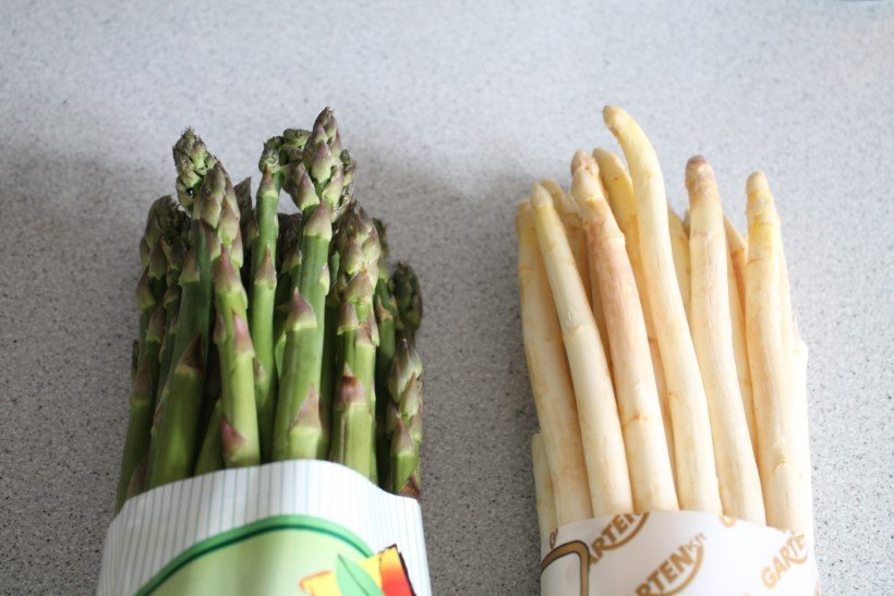 Gruner weisser spargel