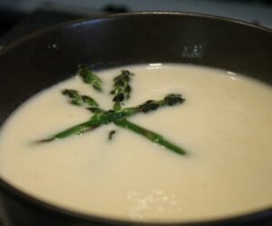 Spargelcremesuppe