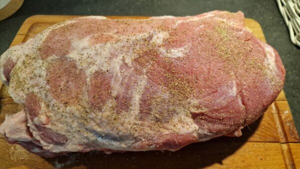 Fleisch zum Binden vorbereitet