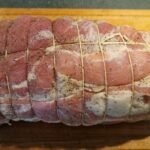Fleisch binden gebundener gerollter Schweinenackenbraten Rrullesteg