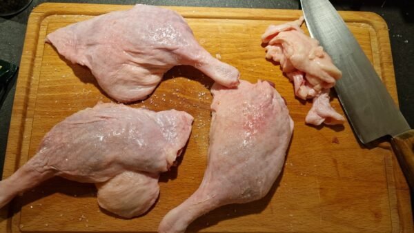 gegrillte Entenkeule vorbereiten