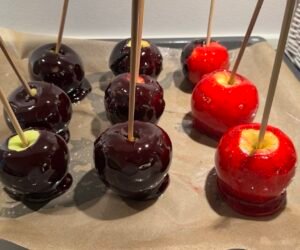 Karamelläpfel rot-schwarz