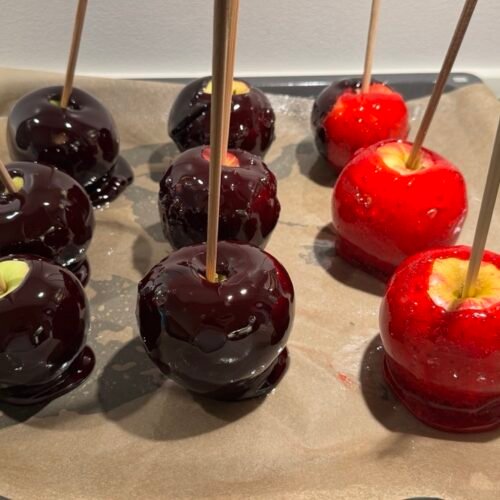 Karamelläpfel rot-schwarz