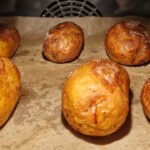 Ofenkartoffeln mit Schale Ofenkartoffeln im Backofen