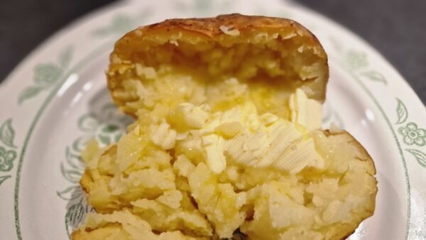 Ofenkartoffeln mit Butter