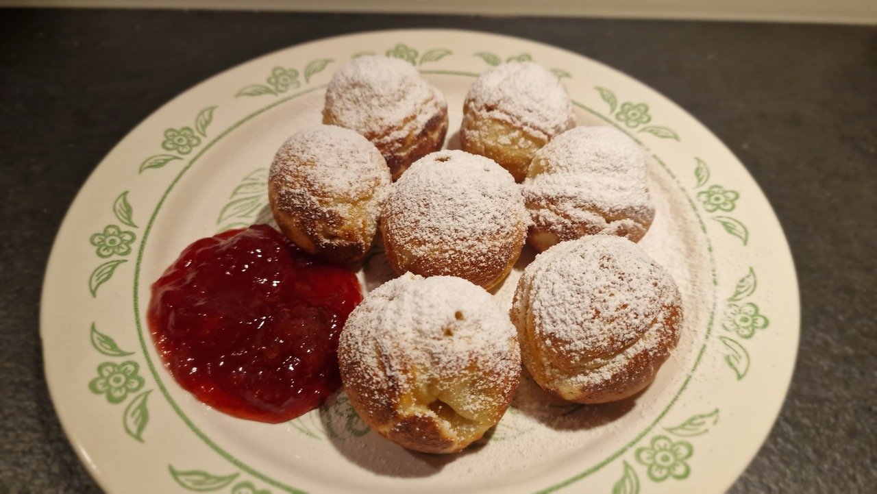 Æbleskiver – klassische dänische Pfannkuchenbällchen