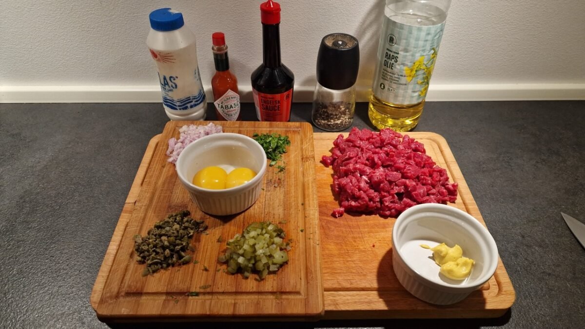 Zutaten für klassisches Steak Tartare