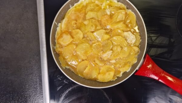 Zubereitung von Tortilla de patatas, Schritt 8